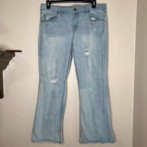 American Eagle Light Favorite Boyfriend Jeans